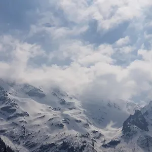 &cot La Ferrière