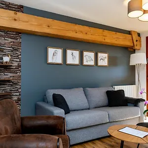 T4 Meuble De 105m2 Axe Annecy-geneve Saint-Martin-Bellevue